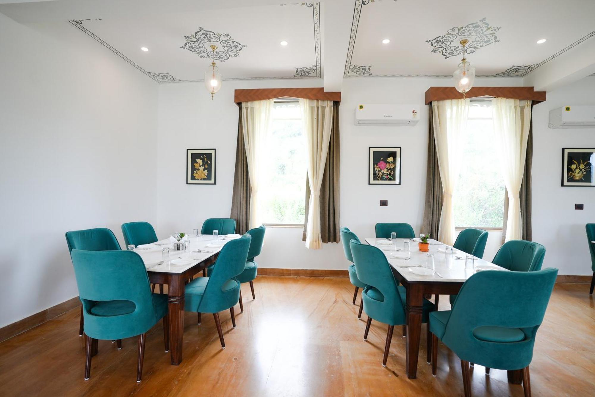 Maangarh Resorts Udaipur Eksteriør bilde